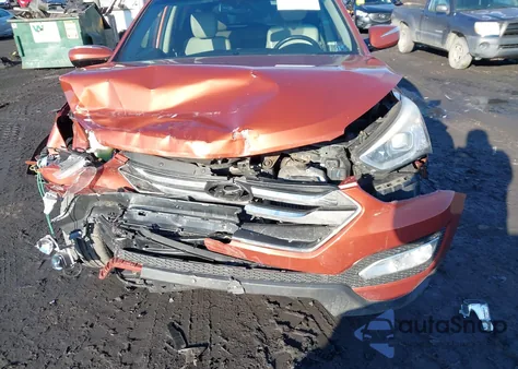 2013 Hyundai Santa Fe Sport 2.0T z USA, uszkodzony, nr VIN 5XYZUDLA0DG077765